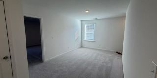 105 Elijah Street Gallery 13