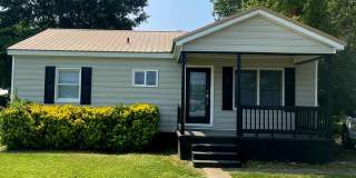 Adorable 3 Bedroom House In Oxford !! Gallery 1