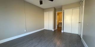 2 Bedroom Upstairs Condo with Bonus Room Near UNLV! Gallery 16