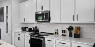 1445 Creekside Circle Gallery 11