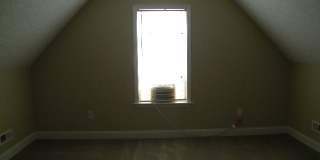 Home in Tucker Creek Gallery 34