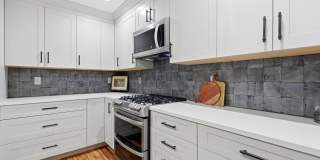 Beautifully Updated 5BR Home with Designer Kitchen, Main-Level Suite & Private Backyard Oasis Near Progress Ridge Gallery 18