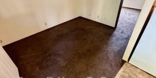 437 South Bosse Avenue Gallery 3