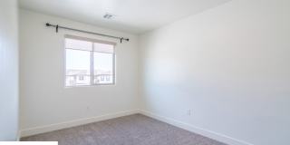Private 4 Bedroom Corner Unit Gallery 75