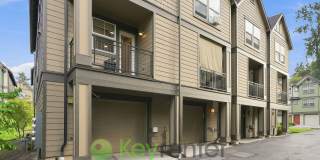 Elegant Three Bedroom Home with Office and Balcony Gallery 25