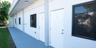 120 NE 71st St Gallery 14