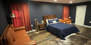 3508 Randall Road Gallery 3
