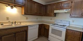 Willow Creek Apartments Gallery 144