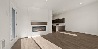 50% OFF!!! Modern 3 Bed/2 Bath Single-Level Home with Open Living - Redmond Gallery 10