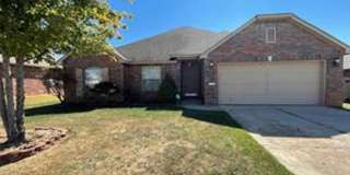 3 Bed + Bonus Room | 2 Bath | Broken Arrow Gallery 1