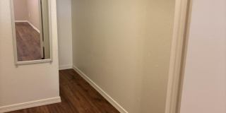 9626 W Mountain View Road Gallery 14