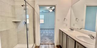 1208 Sequoia Lane Gallery 17