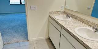 519 Old Country Road SE Gallery 18