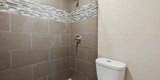 7170 Hickory Grove Gallery 21