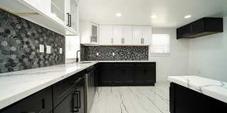 243 Newport Street Gallery 24