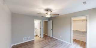3 Bedroom 2.5 Bathroom Duplex! Gallery 8
