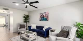 4848 N Woodmere Fairway Gallery 2