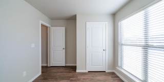 Cypress - 2114 N Avenue K Gallery 32