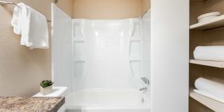 Webster Lake Apartments Gallery 9