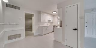 841 SW 74 TER Gallery 4