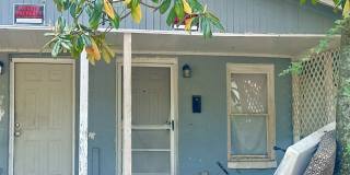 513 East Magnolia Street - B Gallery 1