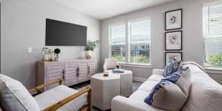 Element Barclay Station Gallery 5