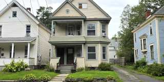 107 N Ten Broeck Street Gallery 1