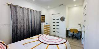 1670 SW 20th St Gallery 52