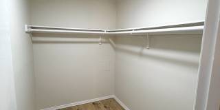 180 Main Street unit: B39 Gallery 14