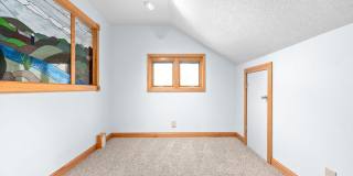 Pet Friendly Three Bedroom! Gallery 25