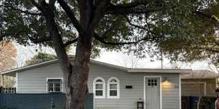 102 ANTRIM DR Gallery 1