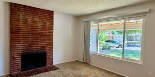 6063 Pineland Avenue Gallery 3