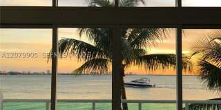 2000 Bay Dr Gallery 1