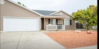 Charming Twinhome Gallery 1