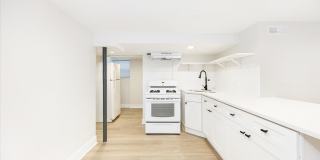 4849 West Hutchinson Street - 1 Gallery 13