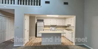 2139 Holt Street Gallery 3