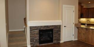 Beautiful Parkland Townhome in SW Redmond Gallery 7