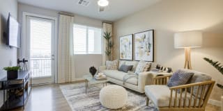 Lucent Scottsdale Gallery 6