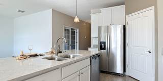 Beautiful Oak Leaf Preserve 3 Bedroom 2 Bathroom Smart Home Gallery 9