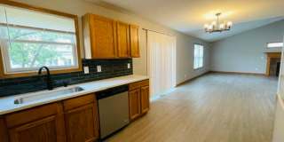 Beautiful 3-Bedroom Rental in Lewis Center with Olentangy Schools Gallery 14