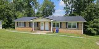 5009 Buggy Lane B Gallery 1