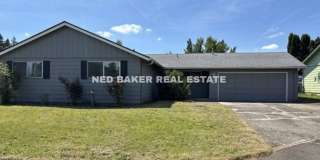 3Bd/2Ba Single Story House - Available to View! Gallery 1