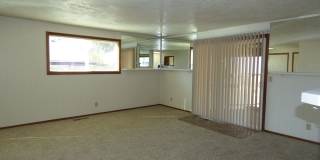 Rent Special: 1/2 Off August's Rent!! 3 Bed Home in South Salem Gallery 3