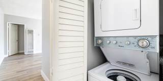 The Summit at La Crescenta Gallery 9