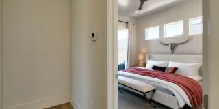 Individual / Corporate Rental / Fully Furnished Gallery 61