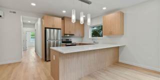 Now Leasing | Brand-New Built Green Residences | 1 Block from Manito Park Gallery 21