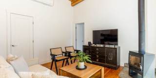 Furnished 2 Bed 2 Bath on Bend's Westside Gallery 10