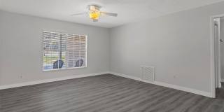 19804 HIAWATHA ROAD Gallery 10