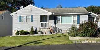 47 Hallock Street Gallery 1