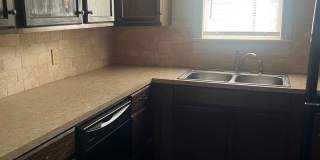 740 NW 16th 2 Bed 1 Bath House Gallery 8
